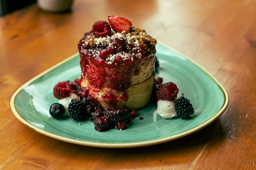 Berry Pancakes aus der Speisekarte des The Bike Café